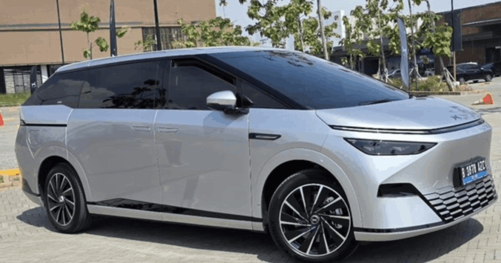 Tanggapan BMW Mobil Tiongkok