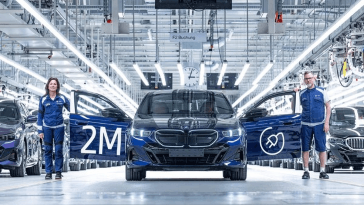 Mobil listrik BMW