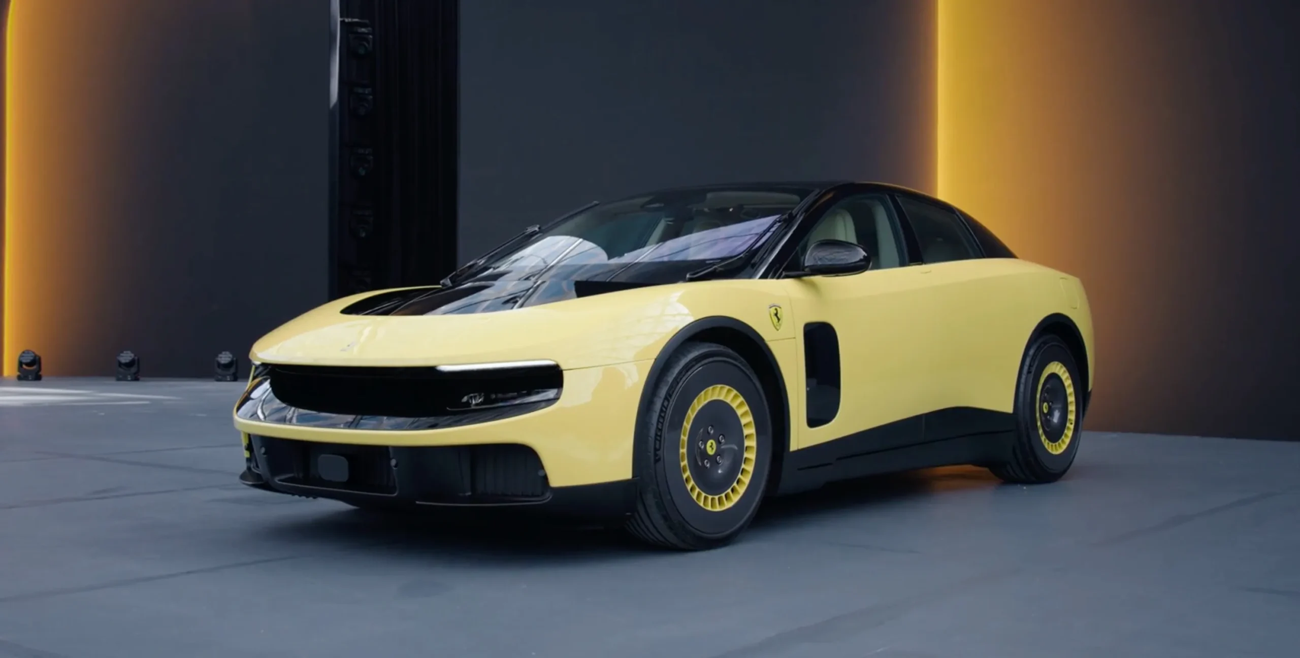 ferrari ganti Ferrari ganti kepala pemasaran usai peluncuran Luce;… ferrari ganti - ilustrasi berita Ferrari ganti kepala pemasaran usai peluncuran Luce; Massimiliano Di Silvestre ditunjuk
