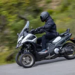 kymco cv3 575 - ilustrasi berita Kymco CV3 575 2026: tiga roda yang lebih lengkap untuk pengemudi tanpa SIM motor