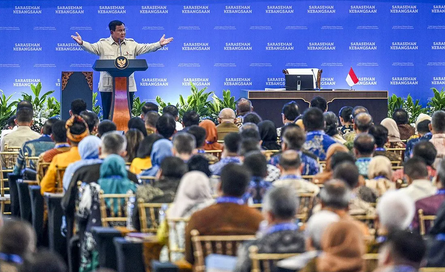 mobil sendiri - ilustrasi berita Prabowo Bangga Naik Maung: Tanda Indonesia Bisa Mobil Sendiri