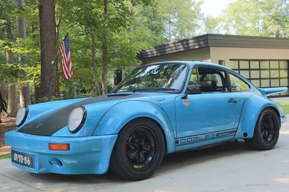 1974 porsche 911 1974 Porsche 911 'Rotterdam Outlaw' Kembali ke AS dengan… 1974 porsche 911 - ilustrasi berita 1974 Porsche 911 'Rotterdam Outlaw' Kembali ke AS dengan Mesin 3.2L dan Transmisi…