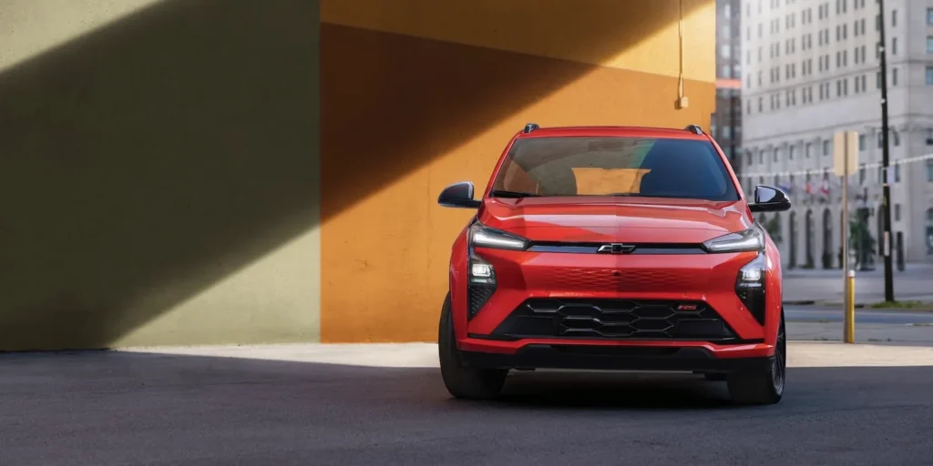 bolt evs - ilustrasi berita GM Memenuhi Dealer dengan Bolt EVs — Apakah Ini Bagian dari Strategi?