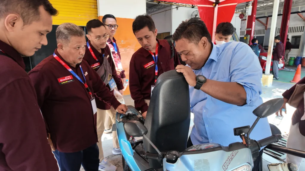 teacherpreneur smk - ilustrasi berita Pertamina Lubricants Latih 54 Guru SMK Jadi Teacherpreneur SMK untuk Perkuat…